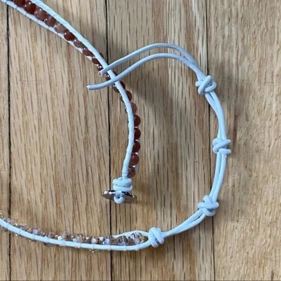 Victoria Emerson 3-Wrap Bracelet Gold & Amber on White - Picture 6 of 8